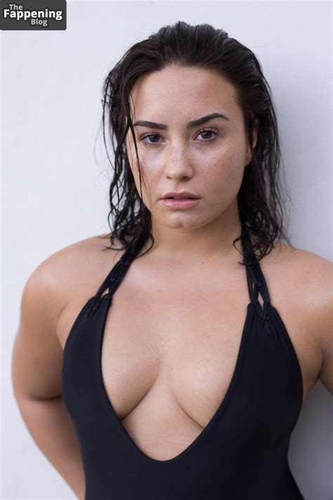 Demi Lovato Nude Sexy Collection 27 Photos OnlyFans Leaked Nudes