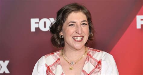 Jeopardy S Mayim Bialik Gets Candid About Feeling Worthless After