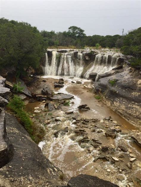 These Breathtaking Waterfalls Are Hiding In Dallas Fort Worth