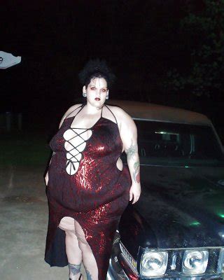 BBW Cleavage Collection 18 Porn Pictures XXX Photos Sex Images 1338153 PICTOA