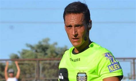 Escándalo En La Primera Nacional Un árbitro Fue Agredido Y Suspendió El Partido La Brújula 24