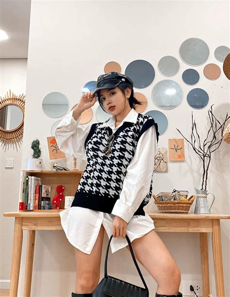Hot girl mẹ bỉm sữa thu nhập trăm triệu tháng chia sẻ bí quyết bán hàng thu hút khách