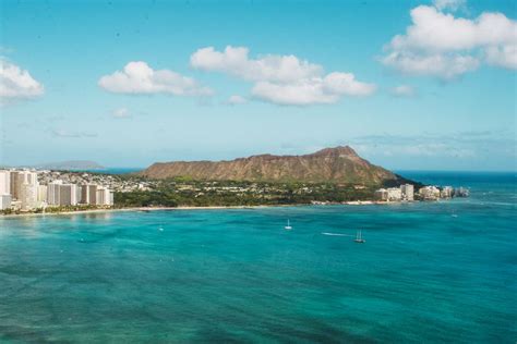 Guide To Hiking Diamond Head State Monument On Oahu