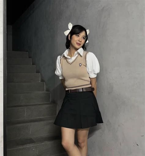 8 Ide Ootd Rambut Pendek Ala Zee Jkt48 Chic And Stunning