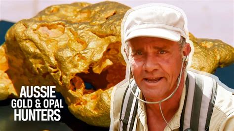 Victoria Diggers Find The BIGGEST Nugget Ever Aussie Gold Hunters