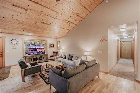 GS Hot Tub Wi Fi Pets Ok Mt Baker Lodging