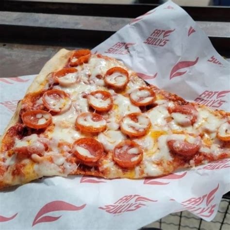 Fat Sully’s Pizza – Pickleball Insider