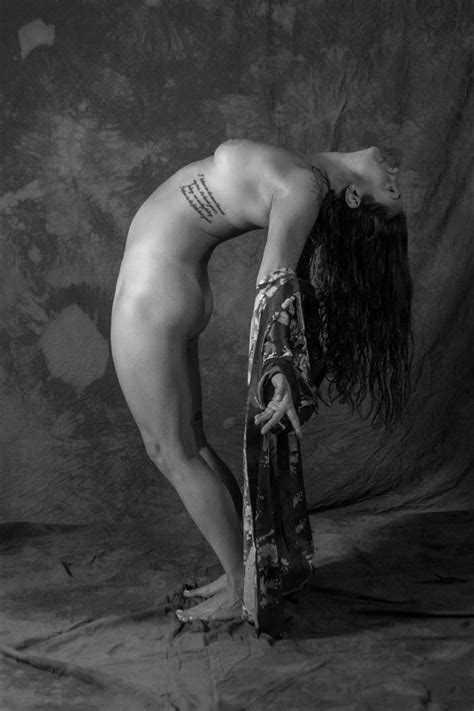 Letting Go Artistic Nude Photo By Photographer Randy Lagana At Model