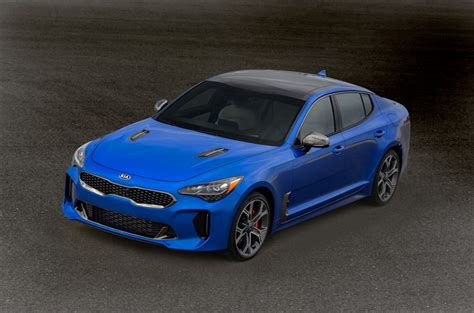 Living With The 2018 Kia Stinger Gt The Good And The Bad