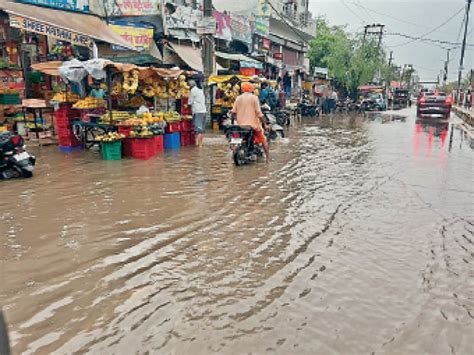 मानसून की पहली बारिश ने ही खोखले साबित कर दिए प्रशासन के जल निकासी