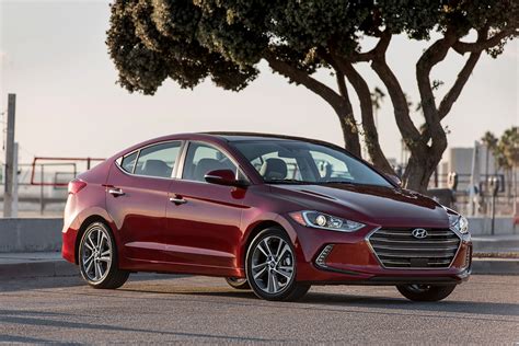 This Lady Touched The One Million Mile Mark In Her Hyundai Elantra Top Speed