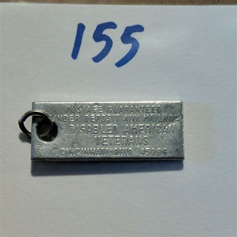 1967 Illinois 674468 DAV Mini License Plate Key Chain Tag Disabled Am