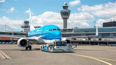 Inzetten Taxibots Op Schiphol Geen Gelopen Race Rockingrobots