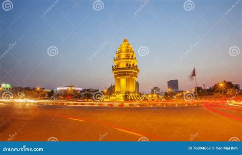 Independence Monument At Night Phnom Penh Cambodia Editorial