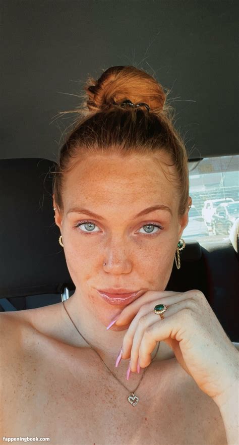 Alex The Amazon Nude OnlyFans Leaks Fappening FappeningBook