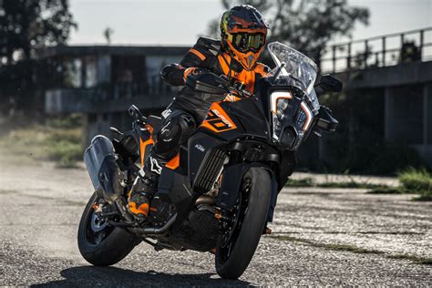 Upgrade Sistem Navigasi Ktm Luncurkan Super Adventure S Terbaru