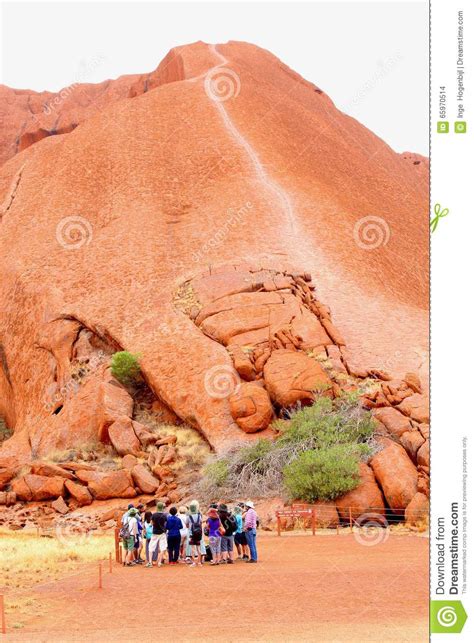 Uluru Mala Walk Cave Editorial Photo CartoonDealer 159618517