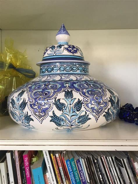 Pin De Ydgr Soylu Em Ini Pintura Em Porcelanas Jarros