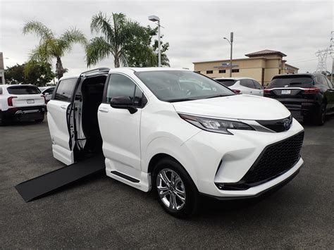 New Toyota Sienna Xse In Anaheim Ca