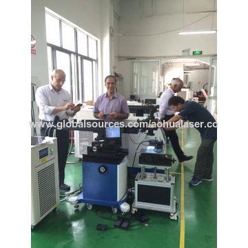 China Aohua Powerful Precise Mold Laser Welding Machine Current Hot