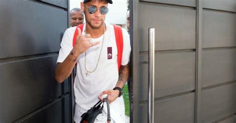 El Look Neymar Le Da La Vuelta Al Mundo La Mega