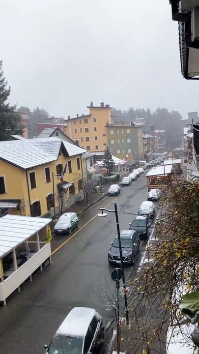 Sabato Di Maltempo In Calabria Nevica Sul Pollino E In Sila Fiocchi