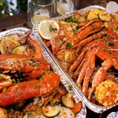 25 Best Seafood Buffet In Singapore 2024