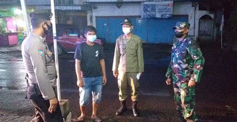 Patroli Malam Petugas Gabungan Bendosari Tegakkan PPKM Level 3 Himbau