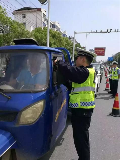 新干交警整治酒駕進行中 每日頭條