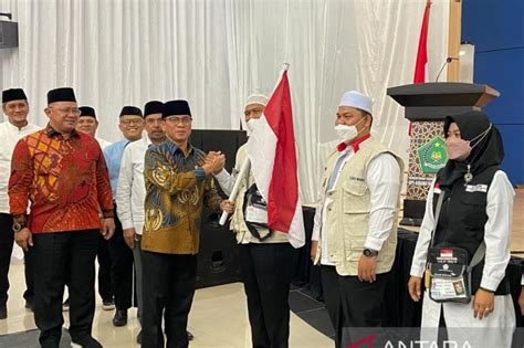 Fokuskan Ibadah Jamaah Haji Diingatkan Jangan Asyik Unggah Status