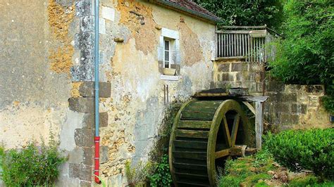 Sentier Du Moulin De Vanneau La Bourgogne