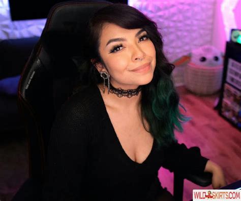 Aileen Senpai Nude Leaked Photo 12