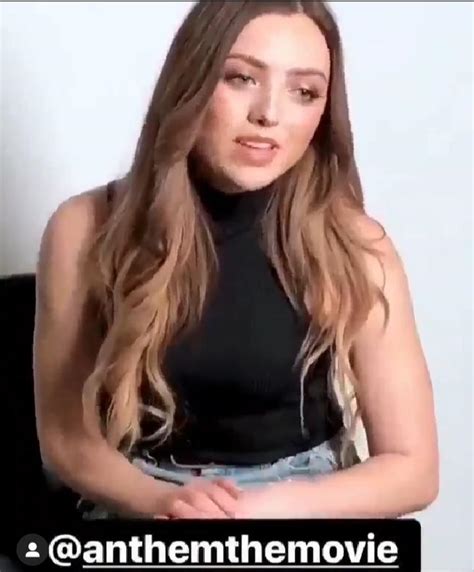 Let S Dispel The Notion That Brunette Peyton Isn T Peak Peyton R PeytonList