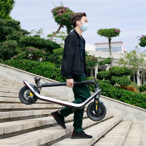 Wildaven Folding Adults Electric Scooter With 500w Motor 36v 13ah Lithium Battery Disc Brake