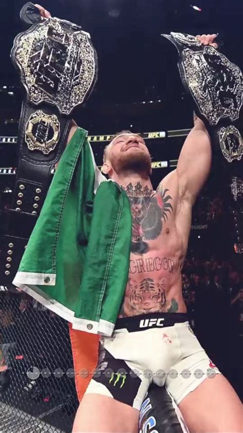 Conor Mcgregor Belts (#2370297) - HD Wallpaper & Backgrounds Download