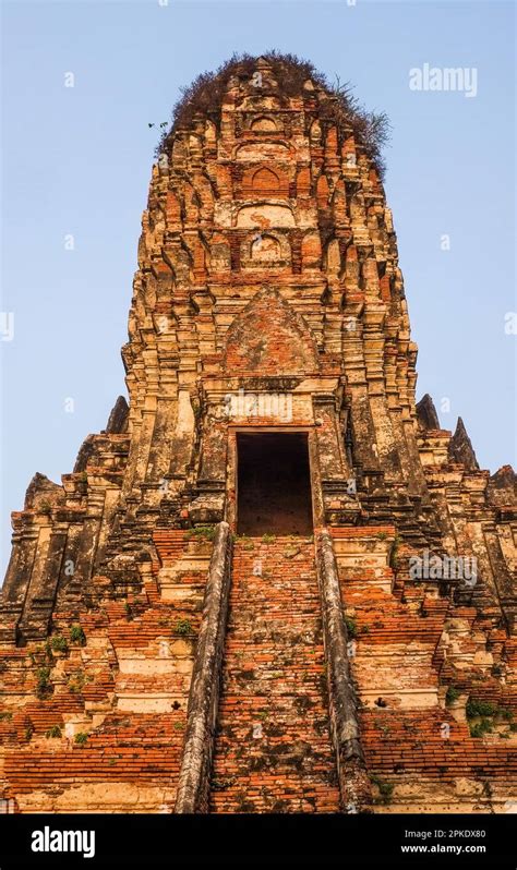 Ayutthaya Architecture Temples And Buddhas Stock Photo Alamy