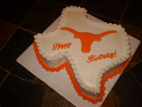 X Cake Carved Into Shape Of Texas Buttercream Icing Texas Tech