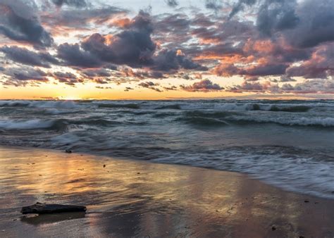 Tuy N T P Nh Ng I M N Cho Ph P Kh Ch Du L Ch Nude Ho N To N Tha H H A M Nh V I Thi N Nhi N