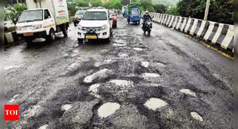 Its Crater Mumbai Again After A Rainy Week Motorists Fume Mumbai