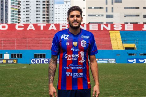 Marcílio Dias apresenta novo zagueiro EsporteSC