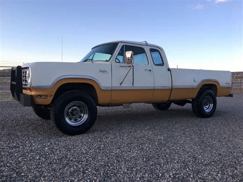 Adventurer Package 1974 Dodge W200 Power Wagon Barn Finds