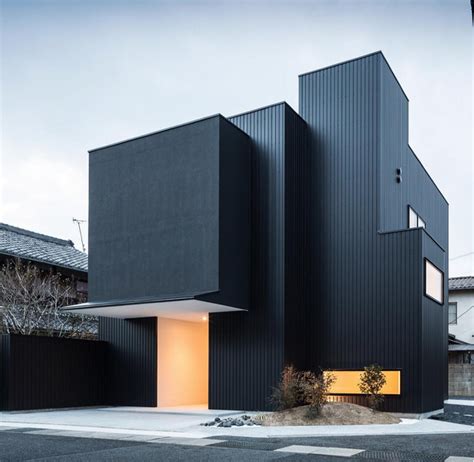 Form Follows Function The Framing House In Japan Is Both A Gallery And