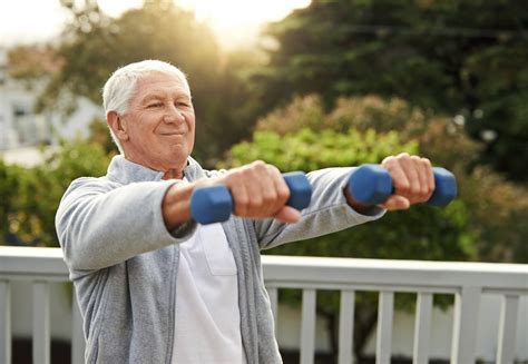 Quais são as melhores atividades físicas para terceira idade NURAP