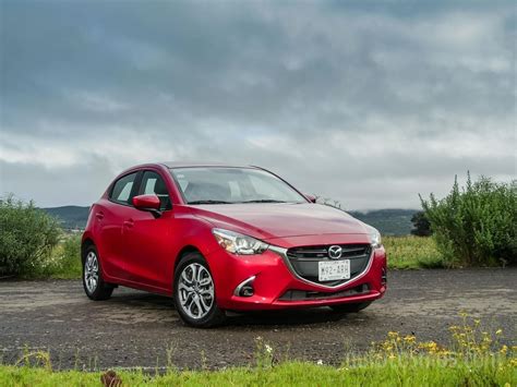 Mazda 2 2018 Llega A México Desde 245900 Pesos