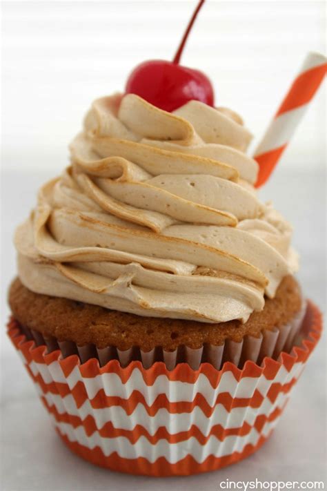 Root Beer Float Cupcakes - CincyShopper