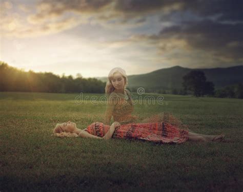 Vie et mort photo stock Image du mort fleur tempête 62150852