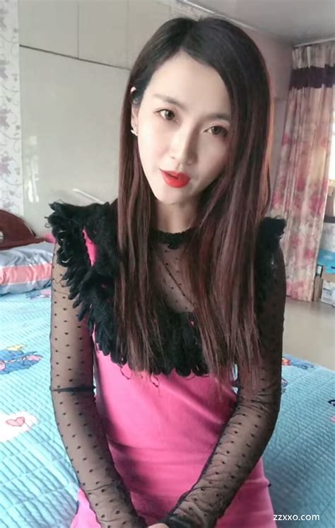 哈尔滨的一朵花蕾丝 东北美女 小姐姐 性感 Zzxxo