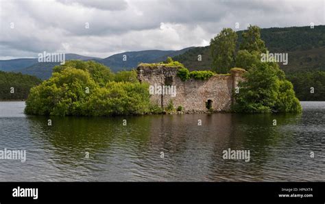 Loch An Eilein Castle Hi Res Stock Photography And Images Alamy