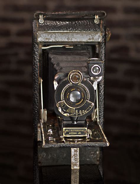 NO 1 AUTOGRAPHIC KODAK JUNIOR CAMERA | Recovery Curios