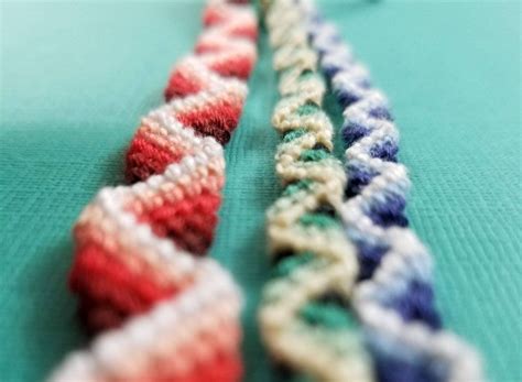 Zig Zag Friendship Bracelet Pattern With A D Effect Diy Friendship